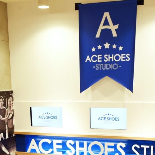 Try many brands, NIKE,ADIDAS,NEWBALANCE,REEBOK,ASICS,SAUCONY and more! https://m.facebook.com/aceshoesstudio/ at HIMONYA TOKYO JP 81-3-6892-1700 CANALCITY HAKATA FUKUOKA JP 81-92-623-7177