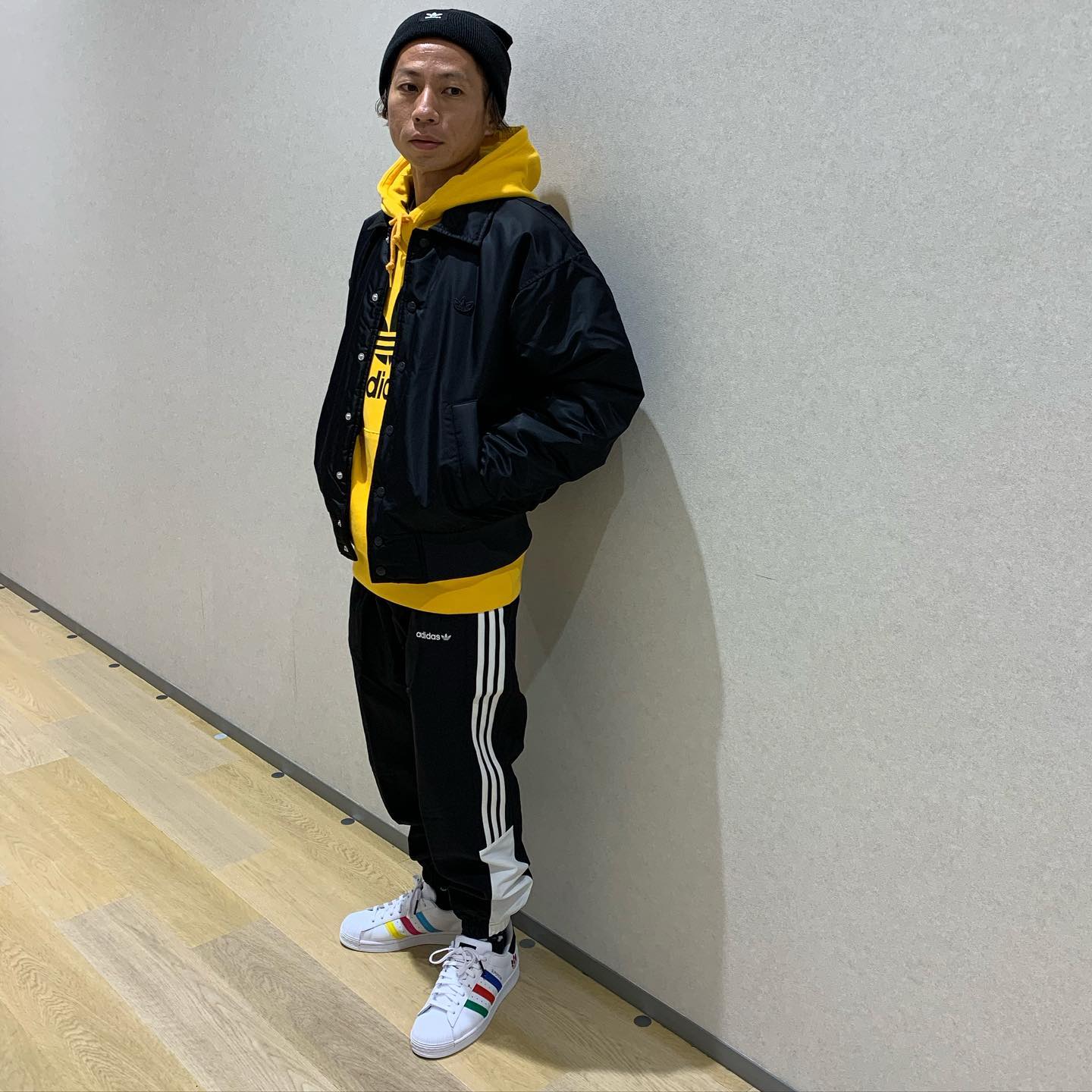 こんにちは Abc Martsportsららほ ーと名古屋店て す 本日はadidasの新 Jpg