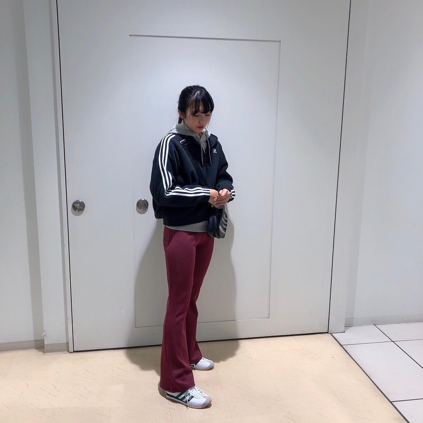 こんばんは Br Abc Mart Sportsららぽーと湘南平塚店です Br こんばんは Abc Mart Sportsららぽーと湘南平塚店です 今年の冬は一気に気温が下がりましたね 本日はこの気温にピッタリのadidasウェアをご紹介します 人気のアディダス